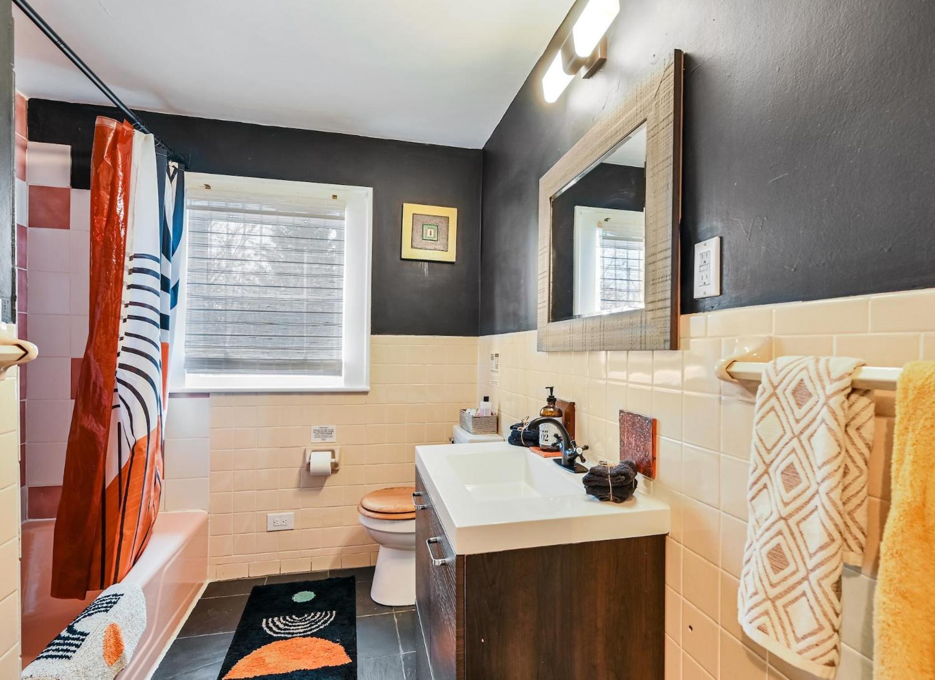 Holiday home Urban Entire 4 Mi To Dt *